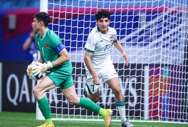 Bằng chứng trọng tài cố tình thiên vị U23 Iraq khiến U23 Việt Nam bị loại tức tưởi: ‘Ngậm tiền nên phải làm thế thôi’