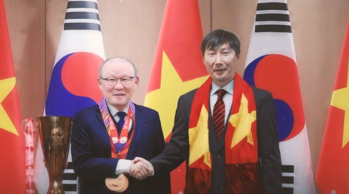 N.ÓNG: “Cánh tay phải” của thầy Park đồng ý làm trợ lý cho HLV Kim Sang-sik, giúp ĐT Việt Nam trở lại đỉnh cao